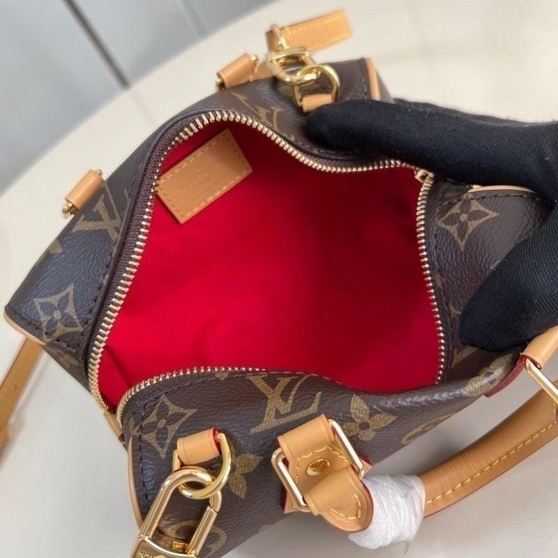 # 통합도매 (AM10_00~PM22_00)_사진_20260422_9.jpg